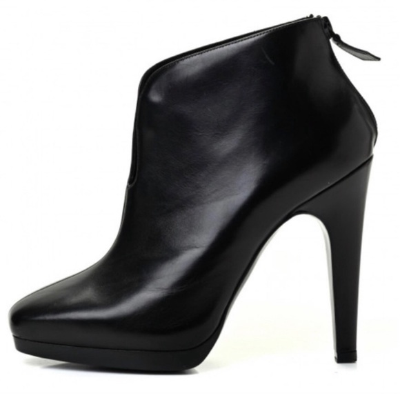 Hermes leather ankle boots - Picture 11 of 12